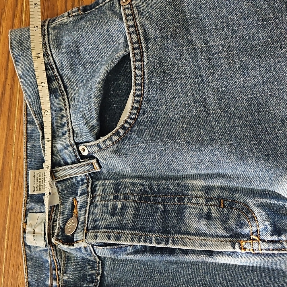 Calvin Klein Jeans - Picture 5 of 6